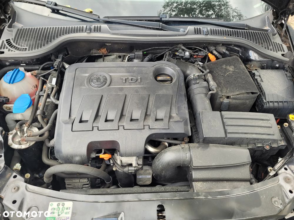 Skoda Octavia 2.0 TDI DPF Ambition - 12