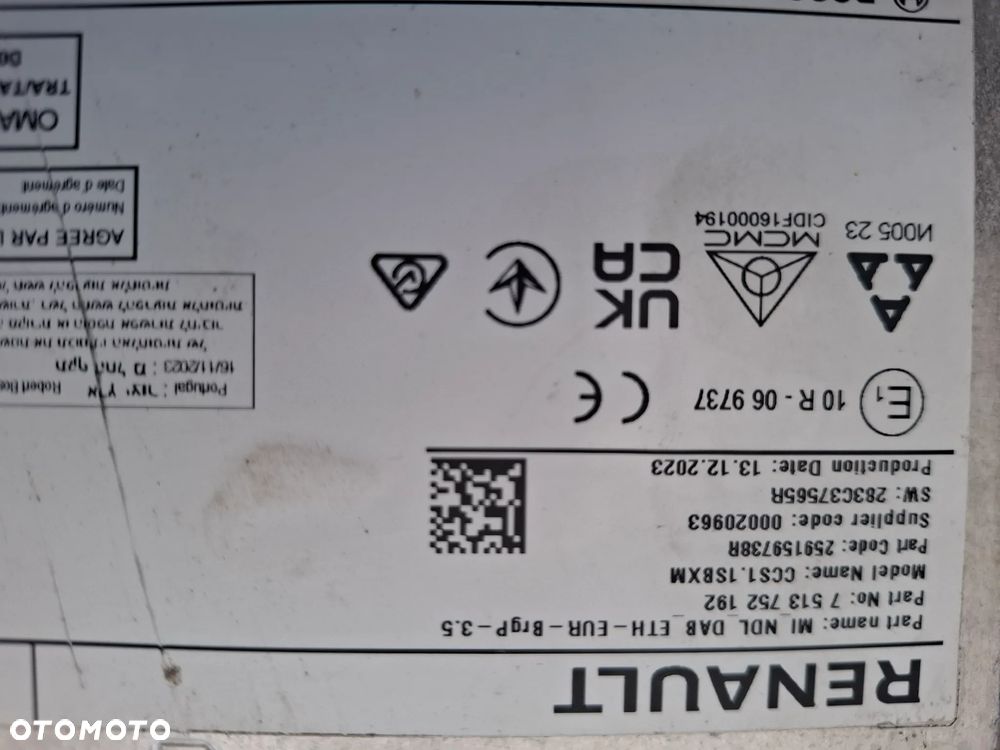 Renault Clio V E-TECH RADIO 259159738R demontaż - 4