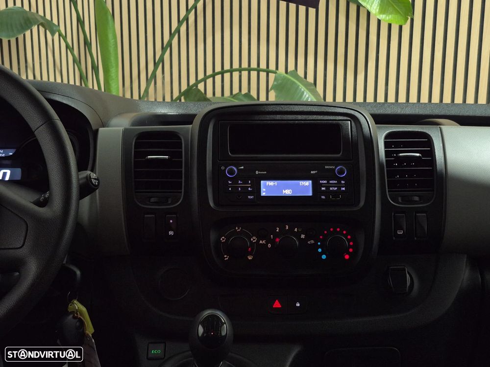 Renault Trafic 1.6 dCi L1H1 1.2T SS - 11