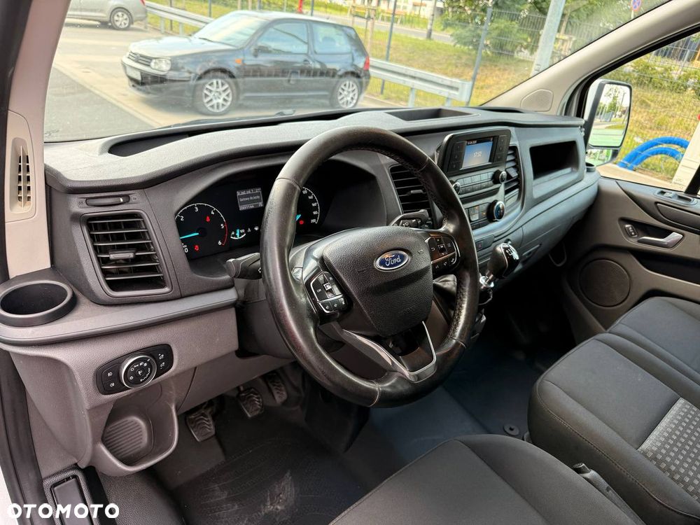 Ford Transit Custom - 9