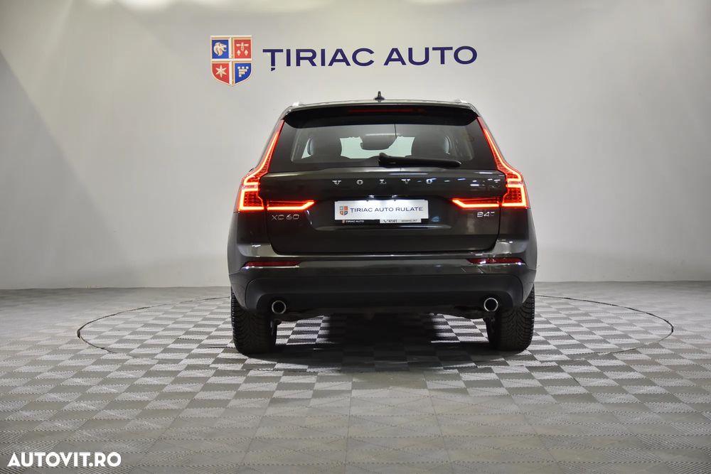 Volvo XC 60 B4 D Geartronic Momentum - 4