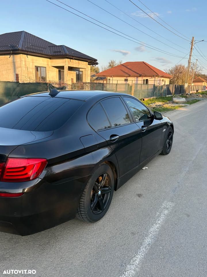 BMW Seria 5 520d - 3