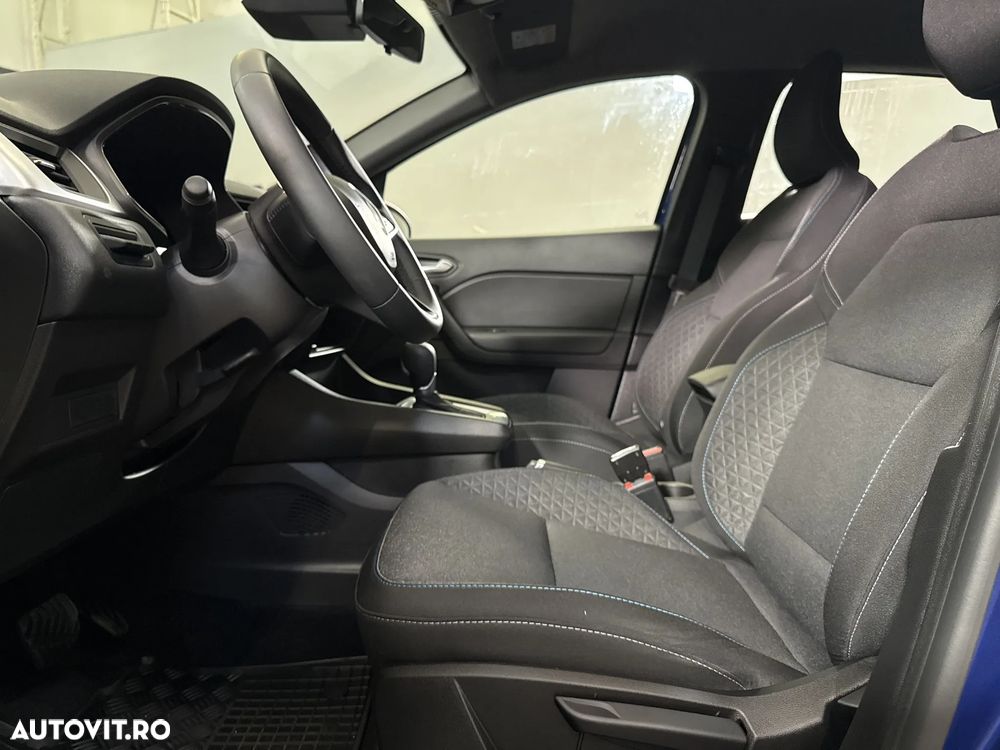Renault Captur - 22