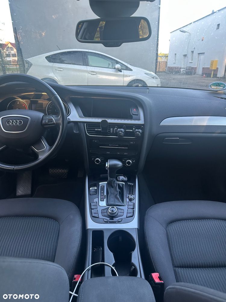 Audi A4 Avant 2.0 TDI S tronic - 8