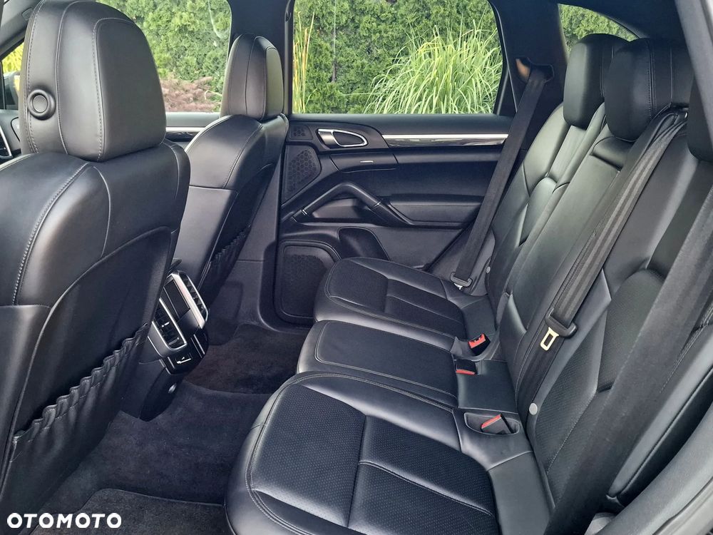 Porsche Cayenne Diesel - 9