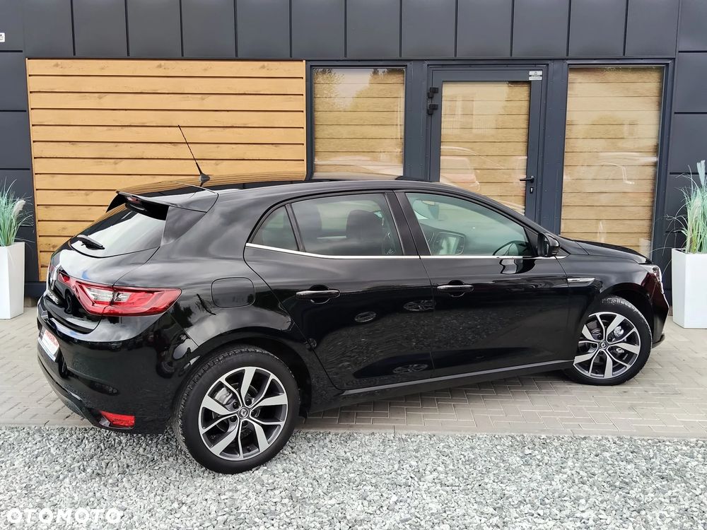Renault Megane ENERGY dCi 130 BOSE EDITION - 32