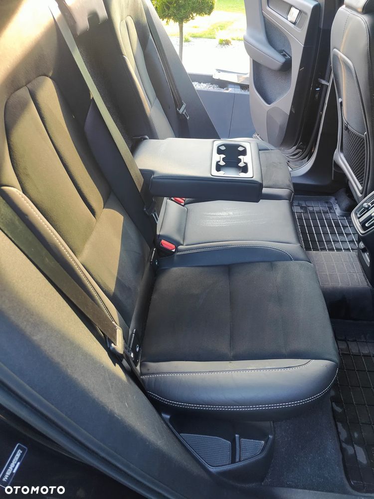 Volvo XC 40 T5 AWD R-Design - 16