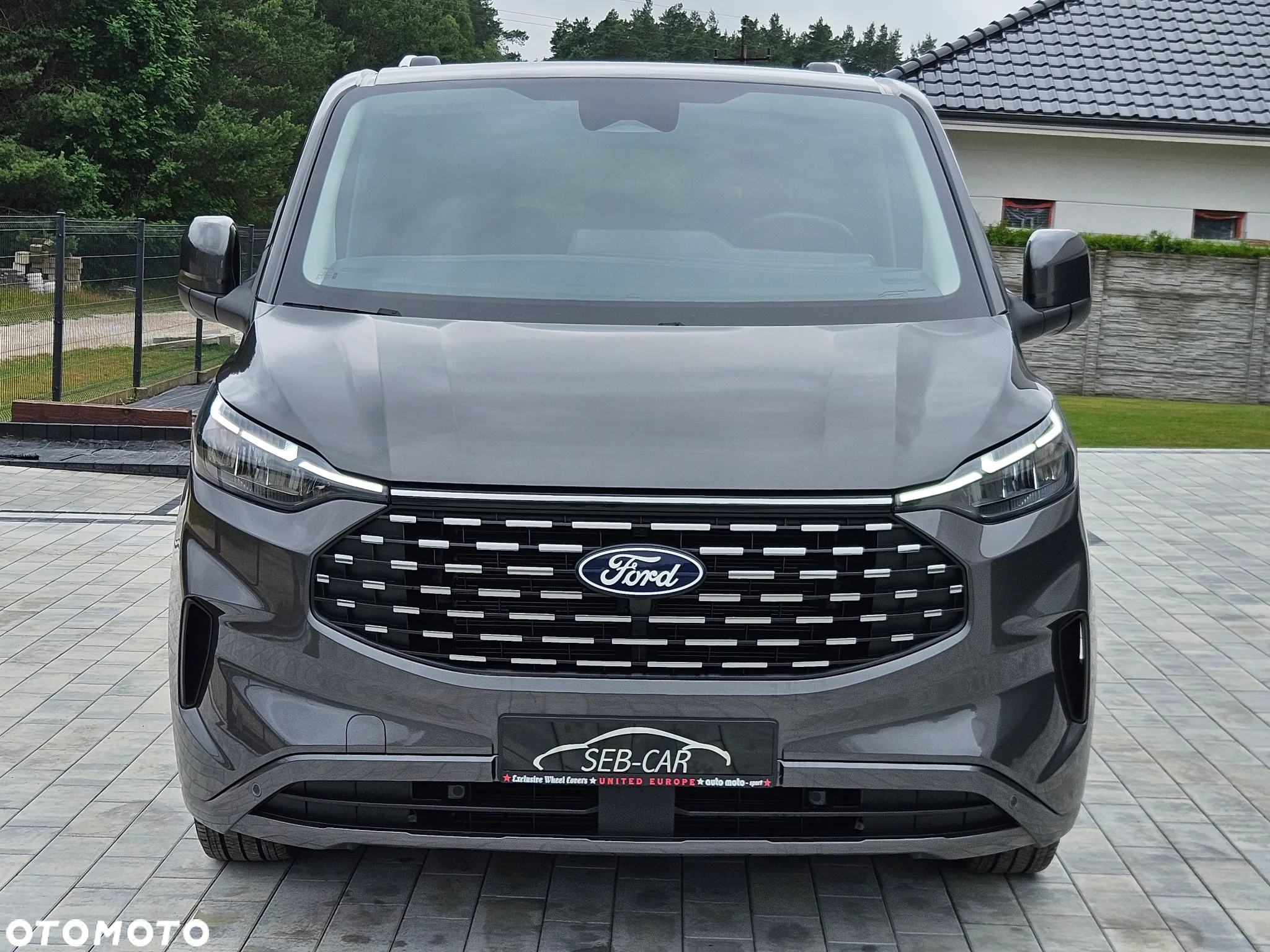 Ford Tourneo Custom 2.0 EcoBlue L2 Titanium SelectShift - 9