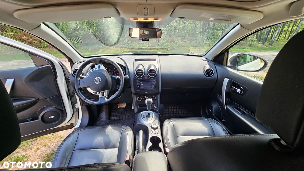 Nissan Qashqai 2.0 4x4 Tekna CVT - 10