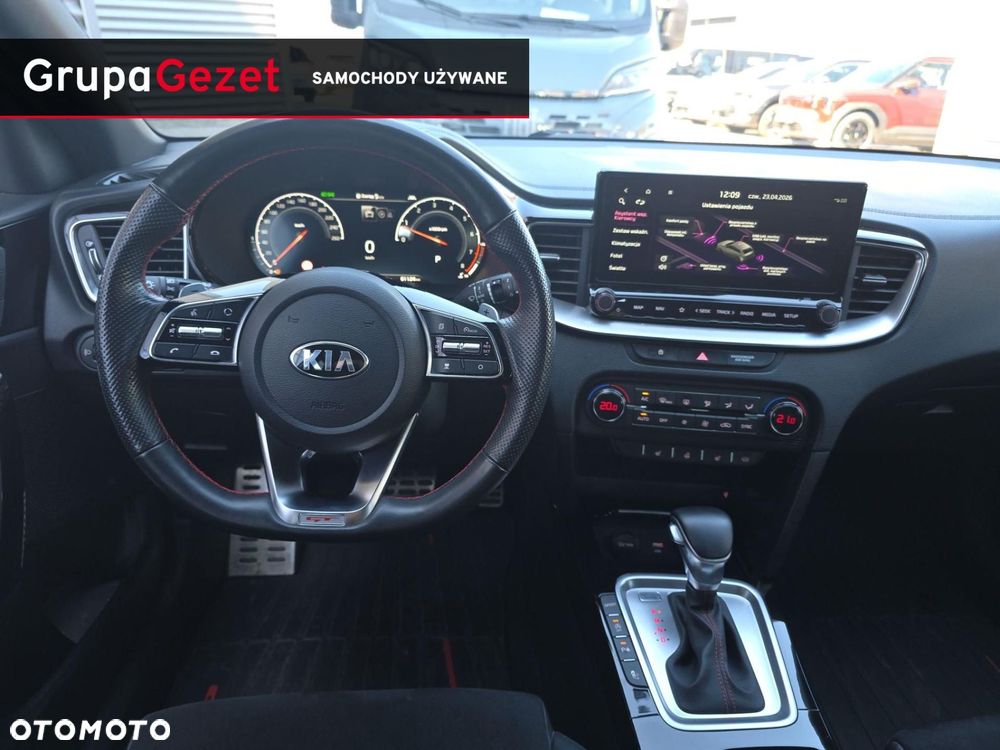 Kia ProCeed 1.6 T-GDI GT DCT - 13