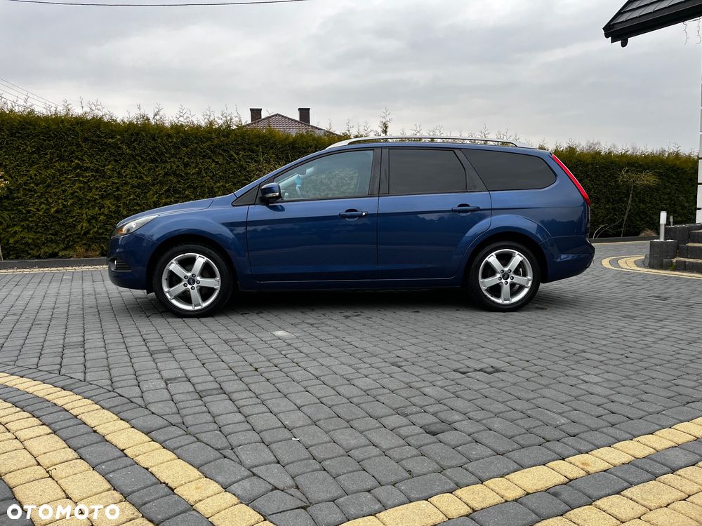 Ford Focus 1.8 Titanium - 6