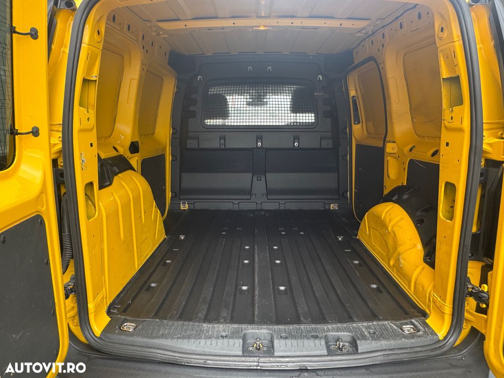 Volkswagen Caddy - 10