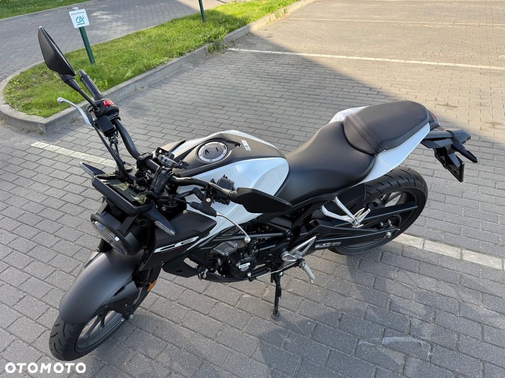 Honda CB - 21