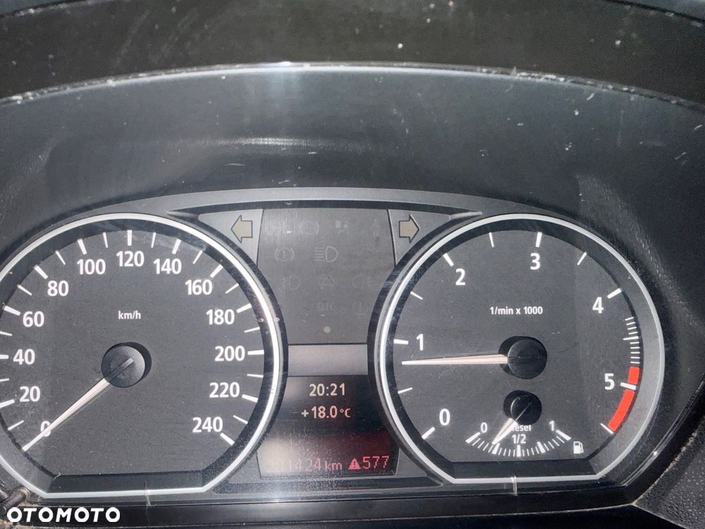 BMW Seria 1 118d - 9
