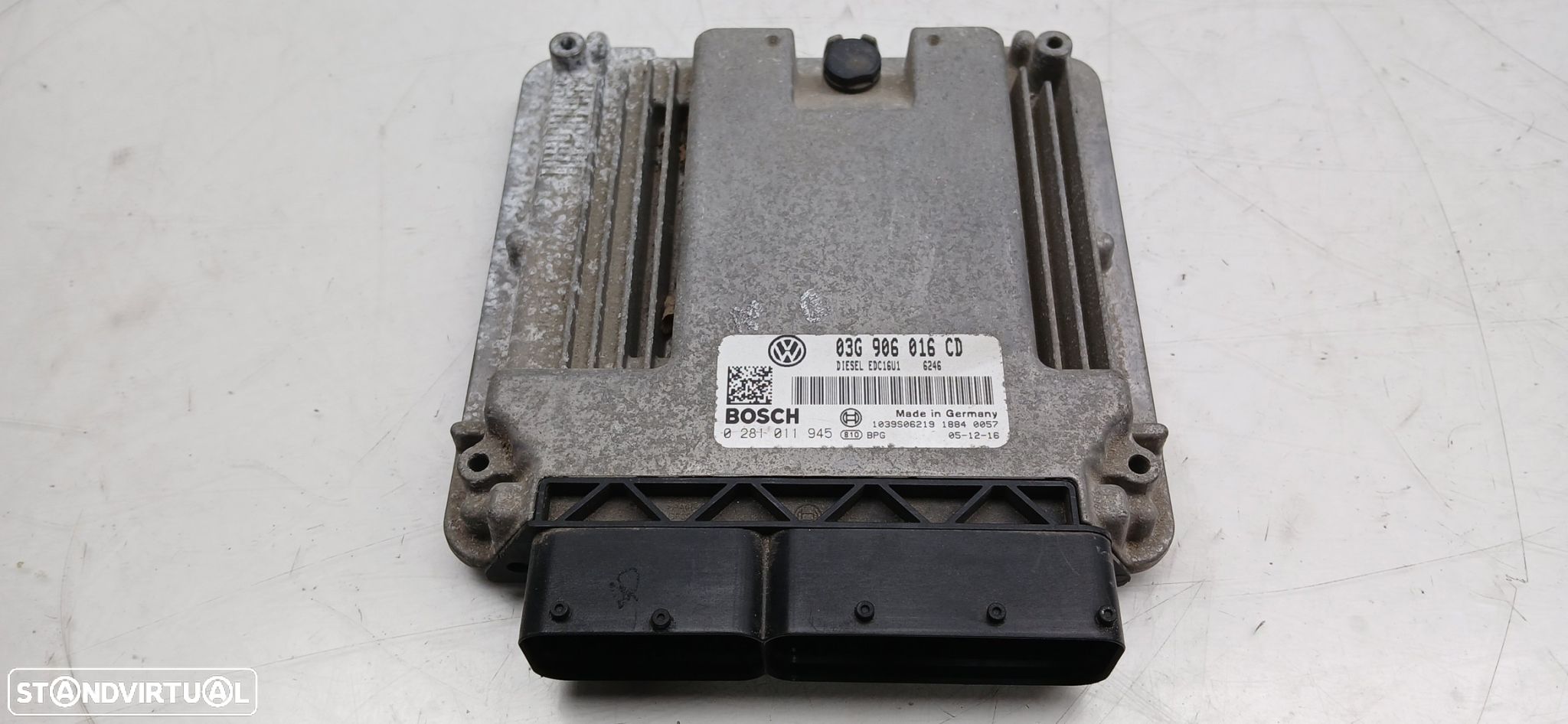 Centralina motor / ECU VOLKSWAGEN Touran (1T) - 1