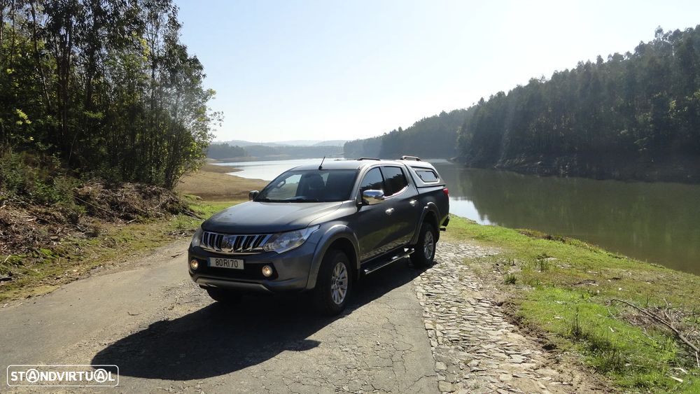 Mitsubishi L200 2.4 DI-D CD Invite 4WD - 11