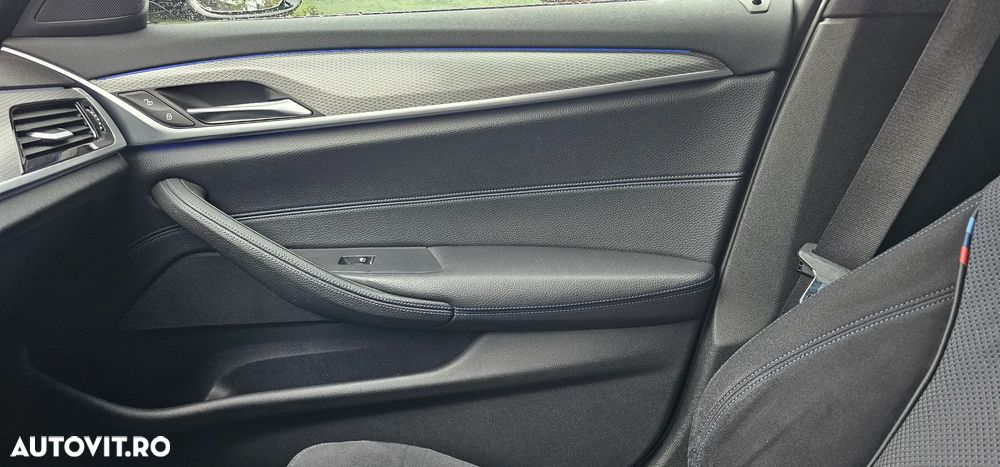 BMW Seria 5 530d Blue Performance Aut. - 16