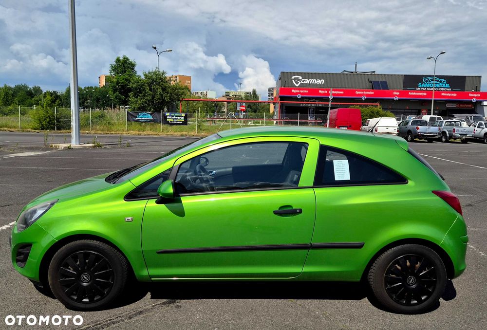 Opel Corsa - 4