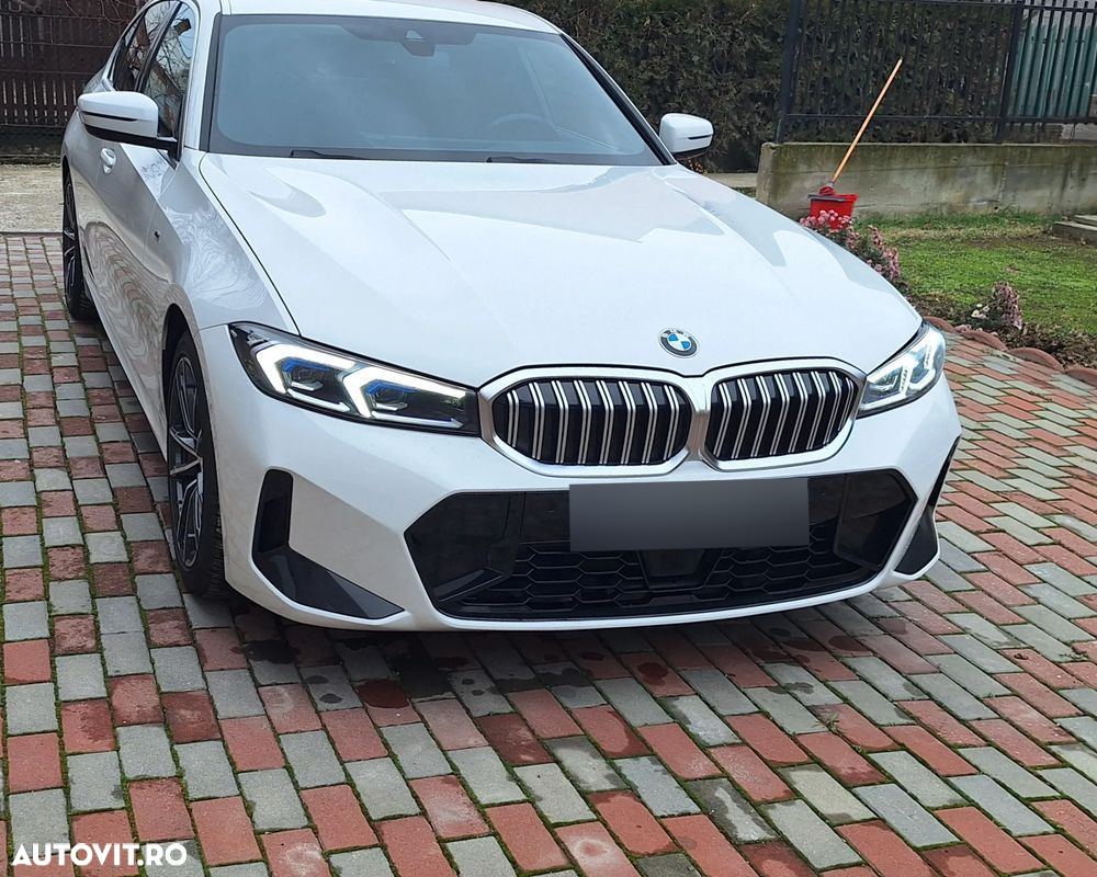 BMW Seria 3 330i AT - 3