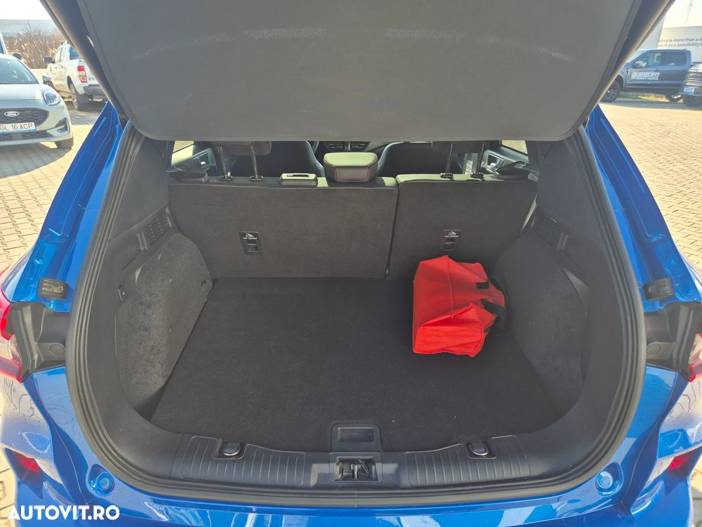 Ford Kuga 2.5 Duratec FWD PHEV ST-Line X - 11