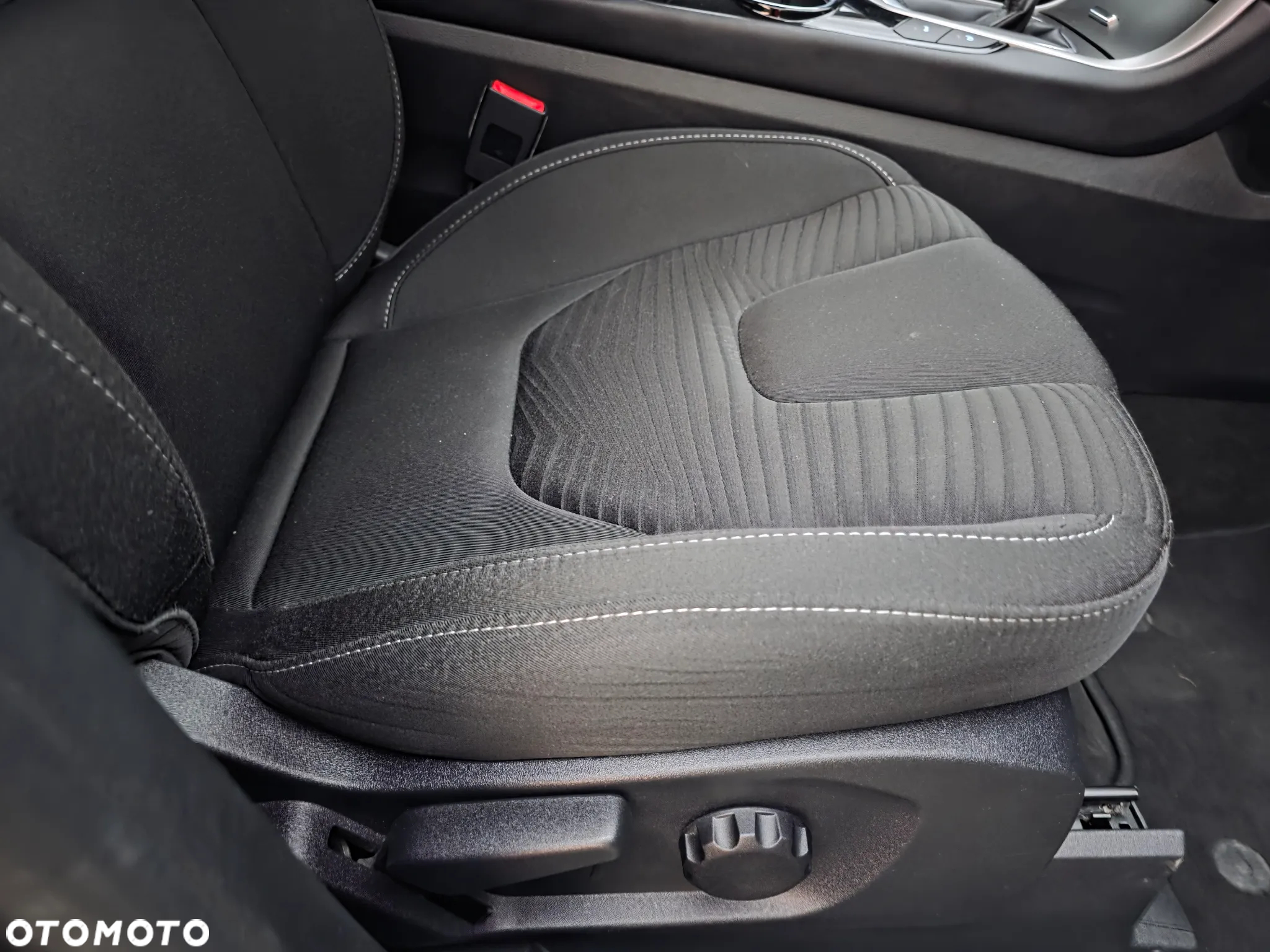 Ford S-Max 1.5 EcoBoost Trend - 34