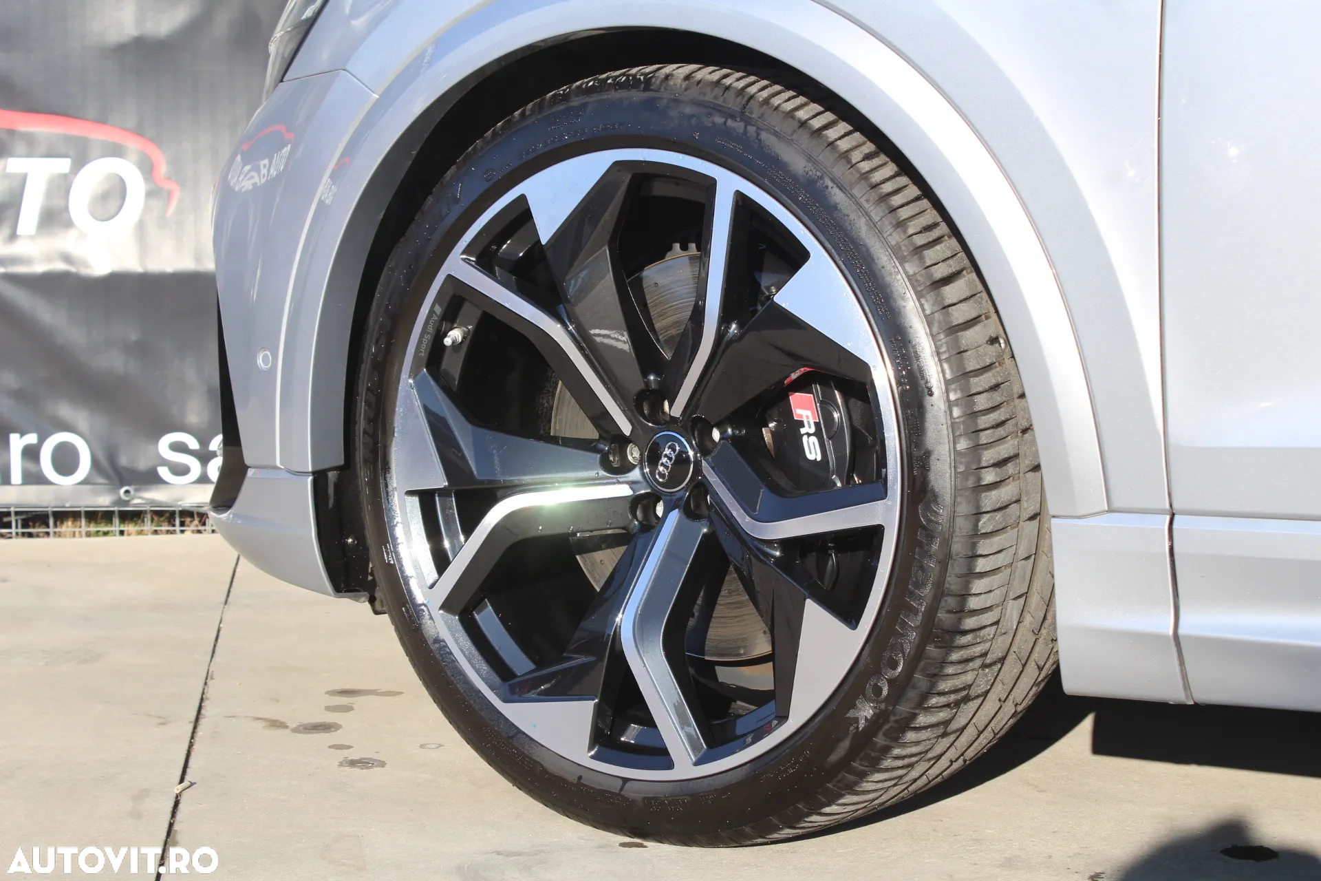 Audi RS Q8 - 41