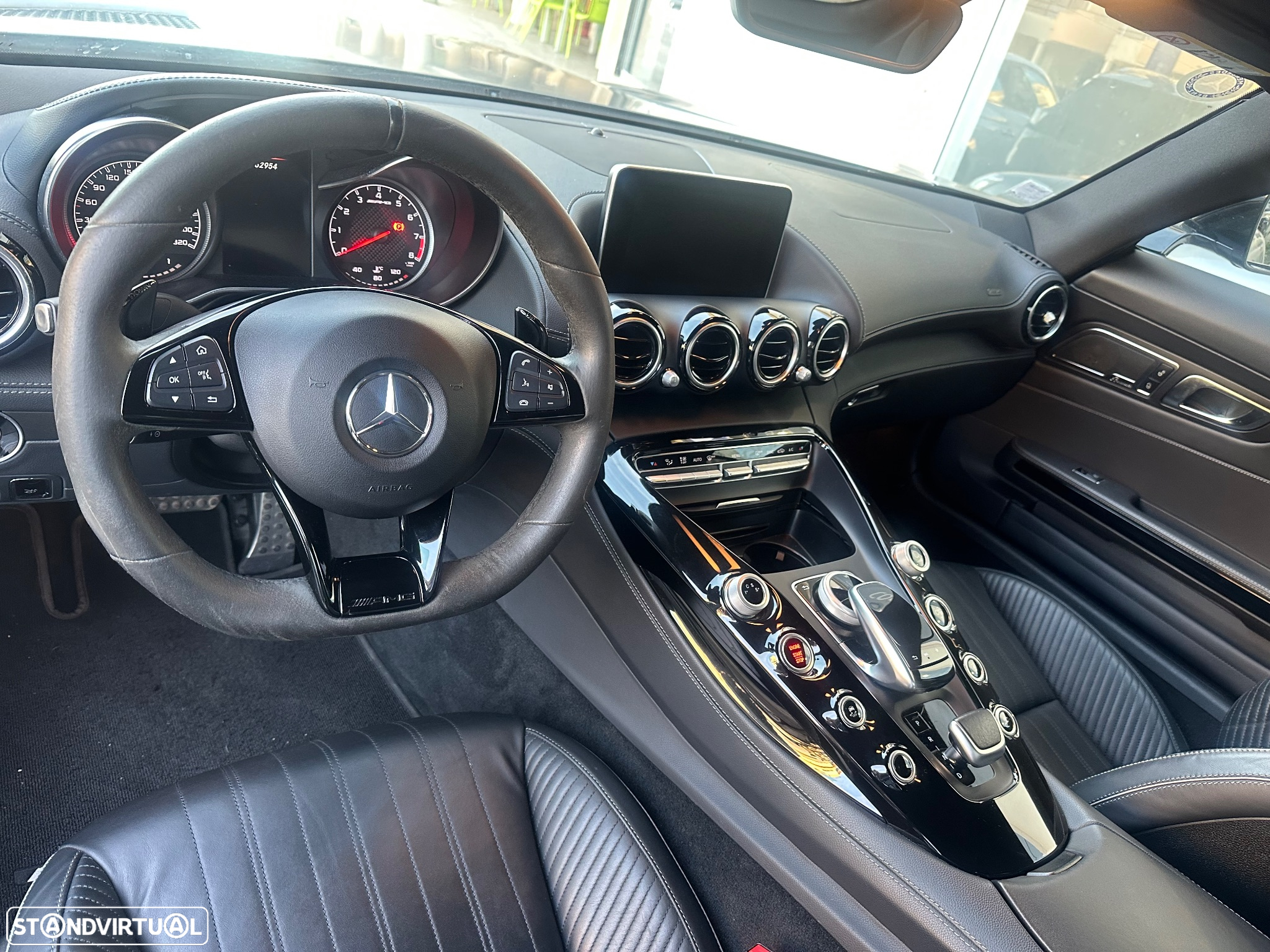 Mercedes-Benz AMG GT Standard - 16