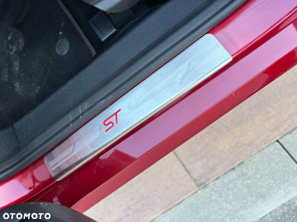 Ford EcoSport 1.0 EcoBoost ST-Line Black ASS - 13