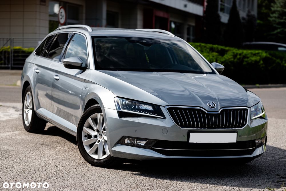 Skoda Superb 2.0 TDI 4x4 L&K DSG - 5