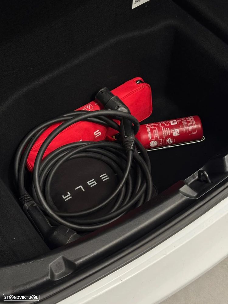 Tesla Model 3 Long Range Tração Integral - 23
