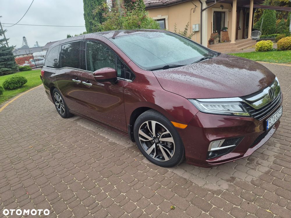 Honda Odyssey 2019 photo 2