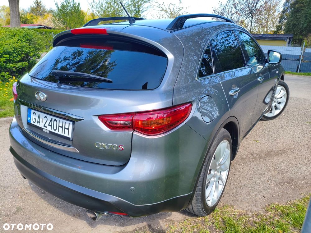 Infiniti QX70 3.0d S Design - 3