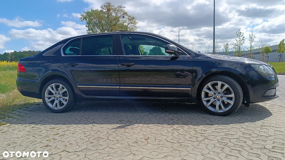 Skoda Superb 1.8 TSI Business DSG - 4