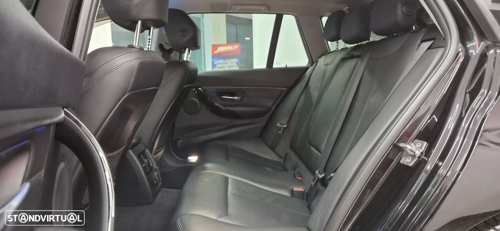 BMW 320 d Sport-Aut. Efficient Dynamics Edition Blue Per Sport Line - 27