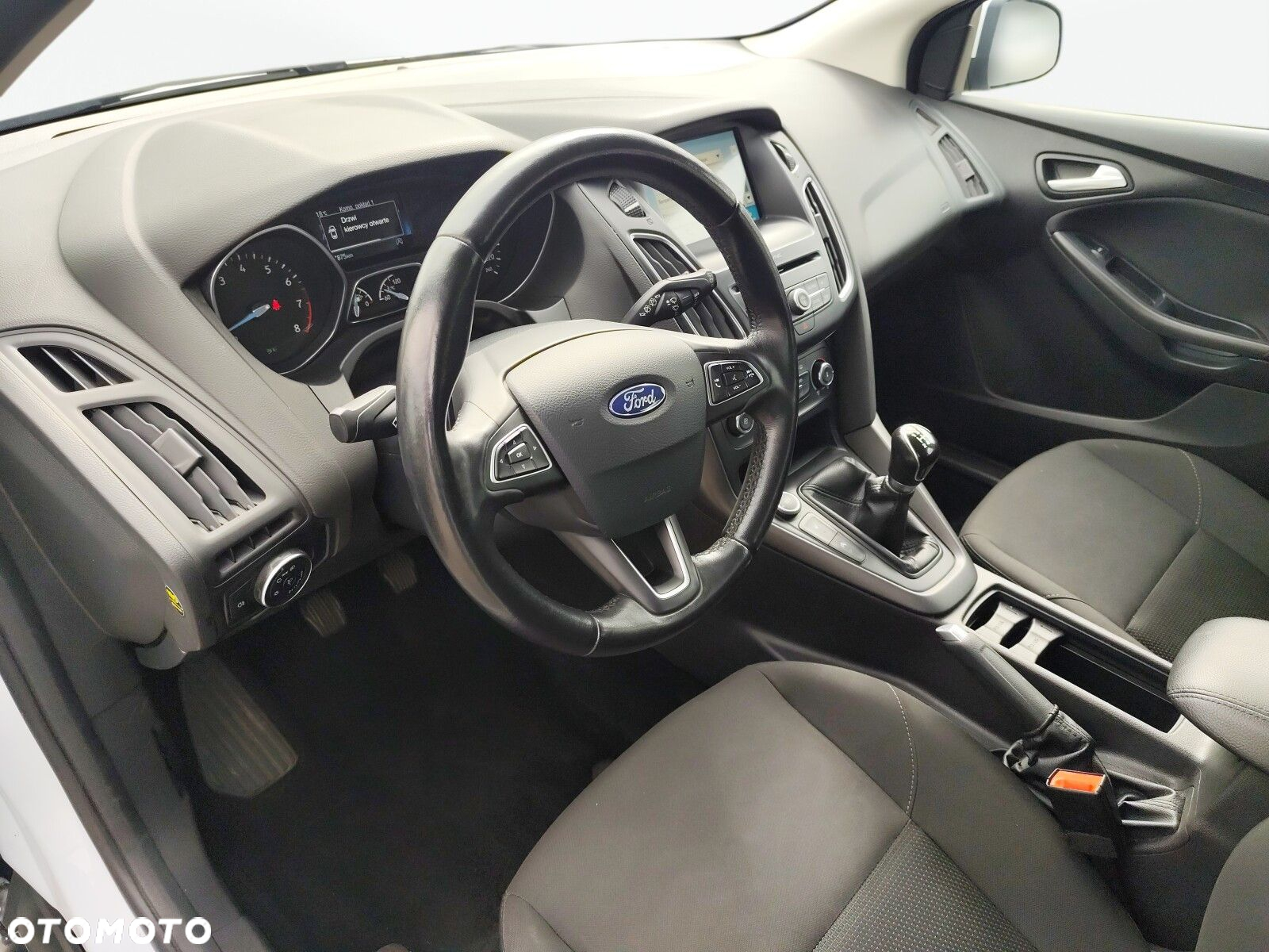 Ford Focus - 9
