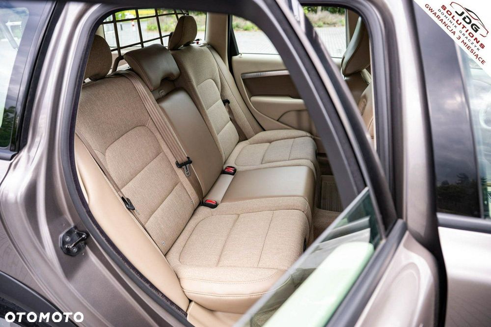 Volvo XC 70 - 26