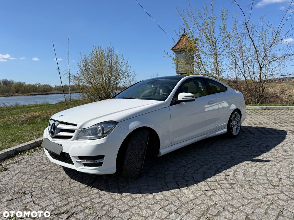 Mercedes-Benz Klasa C 250 CGI BlueEff - 2