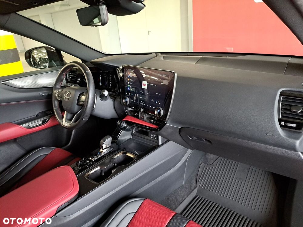 Lexus NX - 11
