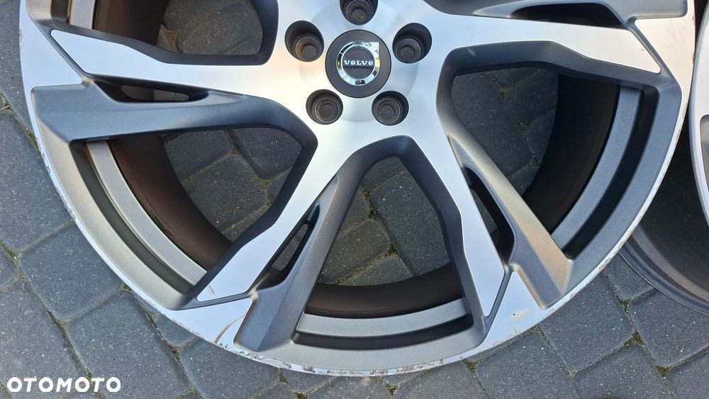 Felgi Aluminiowe 22 Volvo XC 90 II 5x108 ET 38.5 - 3