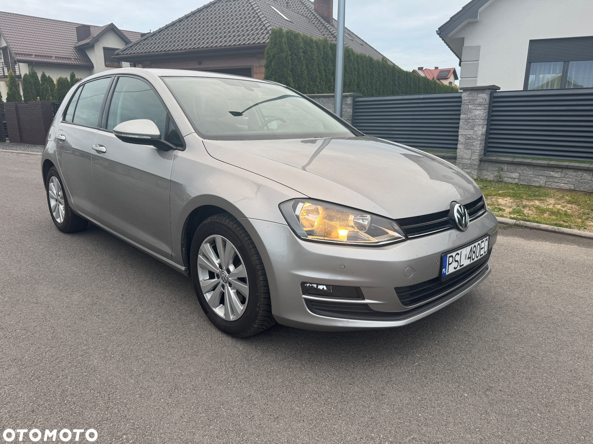 Volkswagen Golf 1.6 TDI BlueMotion Technology Comfortline - 3