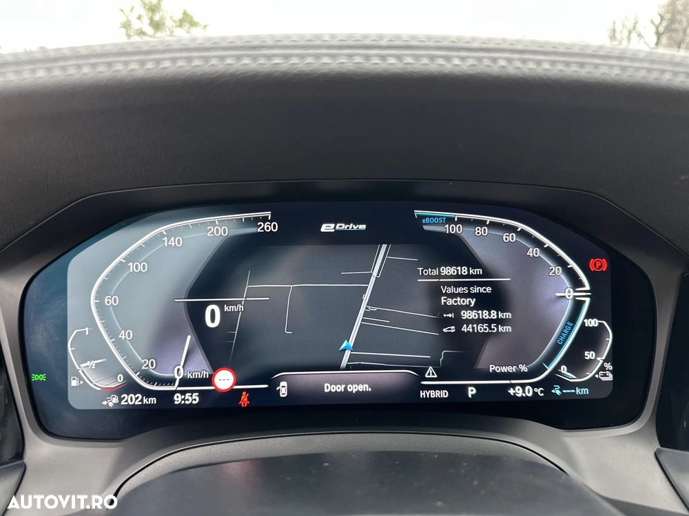 BMW Seria 3 330e xDrive AT PHEV - 10