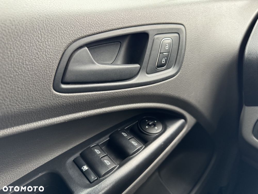 Ford Transit Connect Kombi 230 L2 Trend - 24