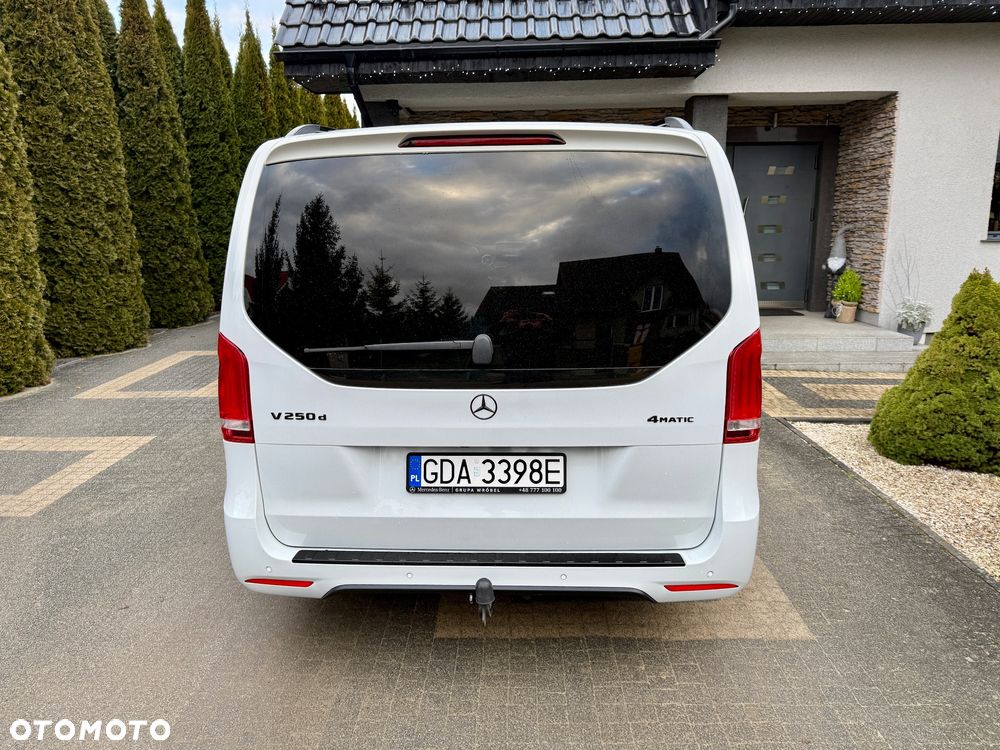 Mercedes-Benz Klasa V 250 (BlueTEC) d Avantgarde 7G-Tronic (ekstra d³) - 6
