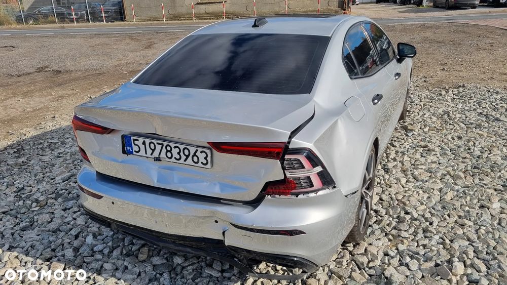 Volvo S60 T8 AWD Plug-In Hybrid Polestar Engineered - 15