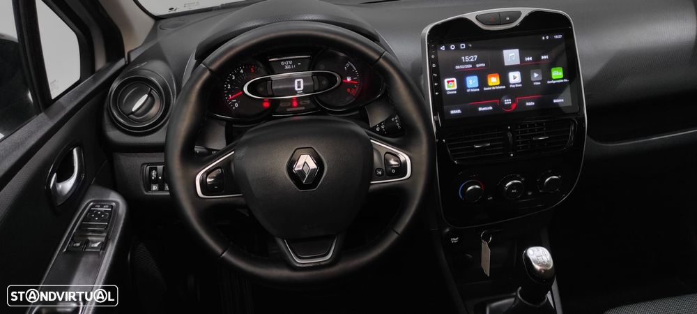 Renault Clio 1.5 dCi Dynamique S - 9