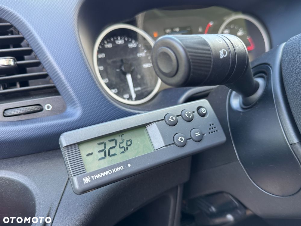 Iveco Daily‼️72C18‼️2021r 3.0 HI-MATIC Chłodnia/Mroźnia zakres -32C THERMO KING V-500 MAX Źródło Zasilania 400V Grube Ściany/Podłoga Przegroda komorowa‼️ Full LED na bliźniaku Salon Polska DMC7200kg - 33