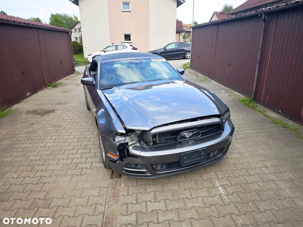 Ford Mustang 3.7 V6 - 14