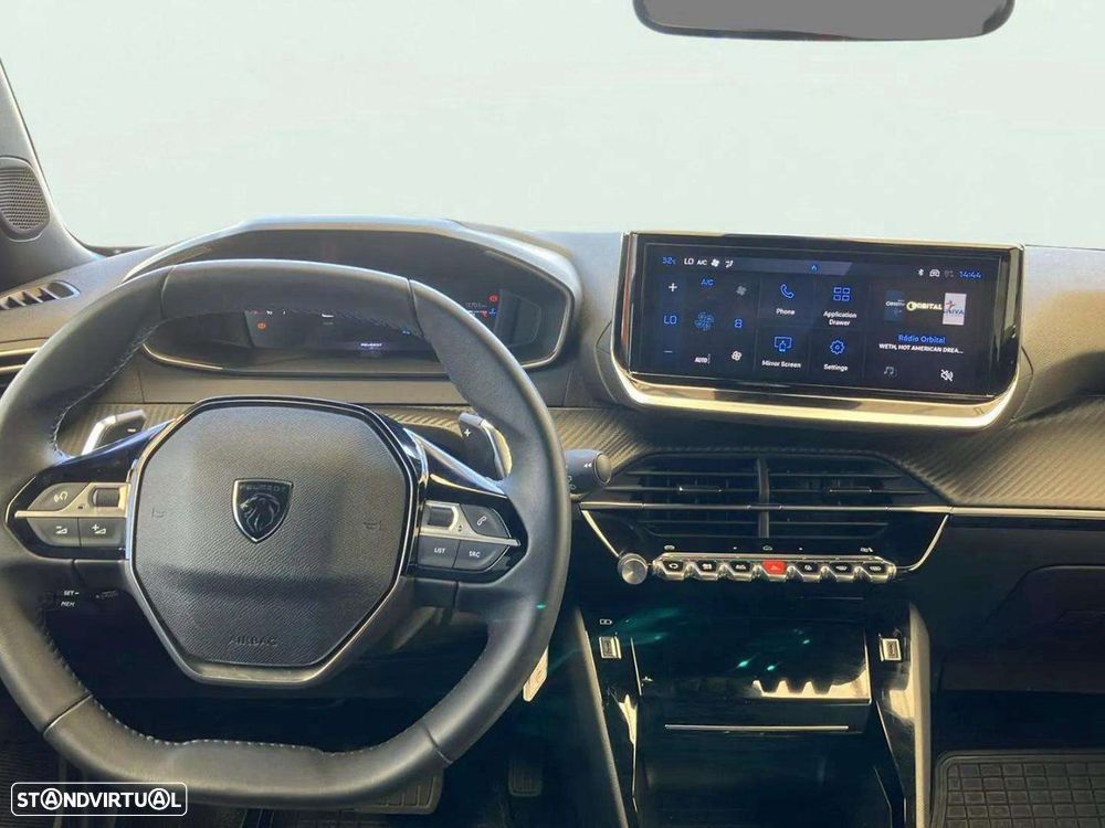 Peugeot 2008 1.2 PureTech Allure EAT8 - 10