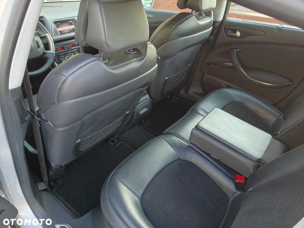 Citroën C5 2.0 HDi Exclusive - 17