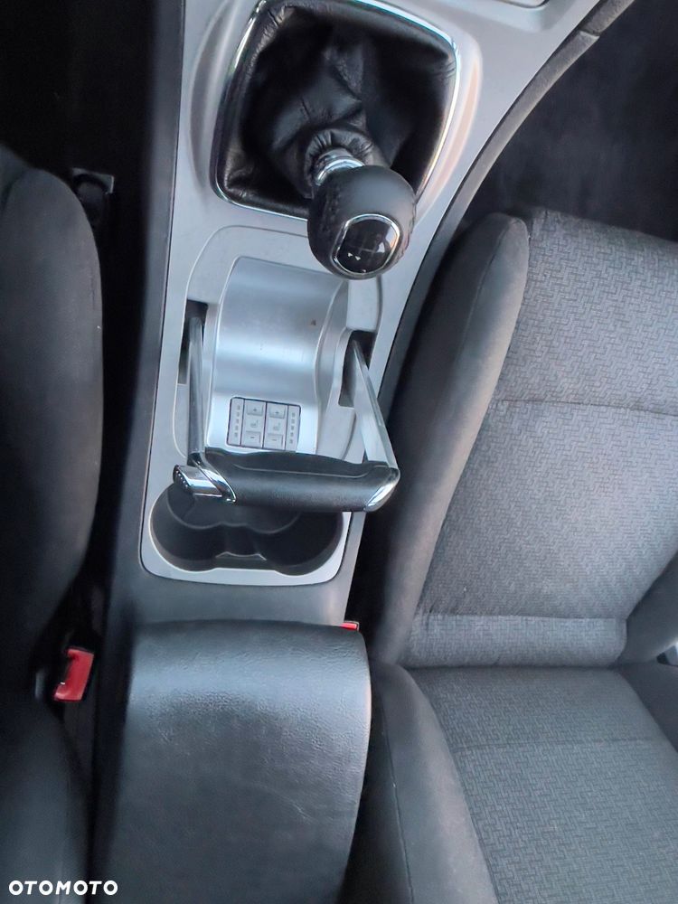 Ford S-Max - 18